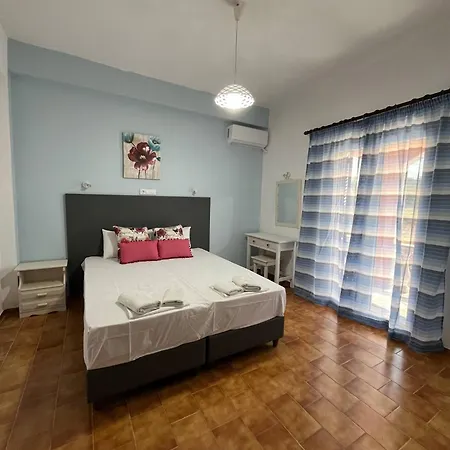 Aris Paschalia Otel 5*