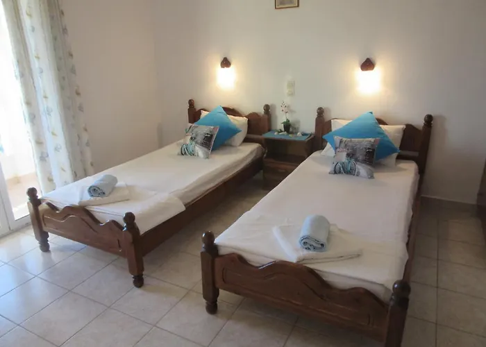 Aris Paschalia Hotell Argyrades