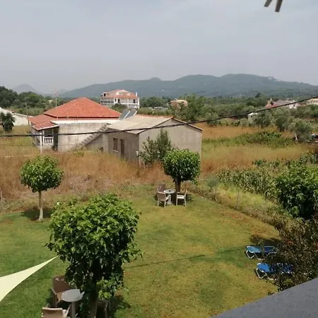 Aris Paschalia Hotel