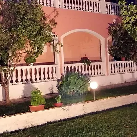 Hotel Aris Paschalia