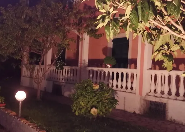 Aris Paschalia