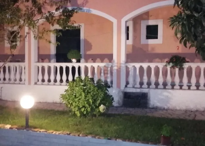 Hotel Aris Paschalia