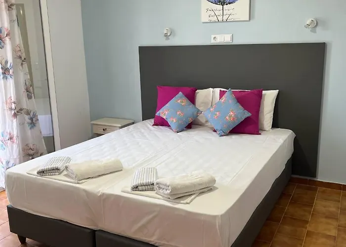 Aris Paschalia Hotel